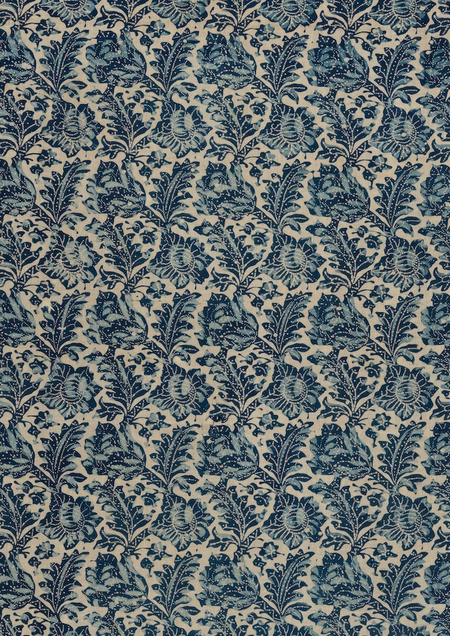 Where to find cheap large western rugs: Provide readers with tips on where they can find affordable options, such as online retailers, discount stores, or clearance sales.